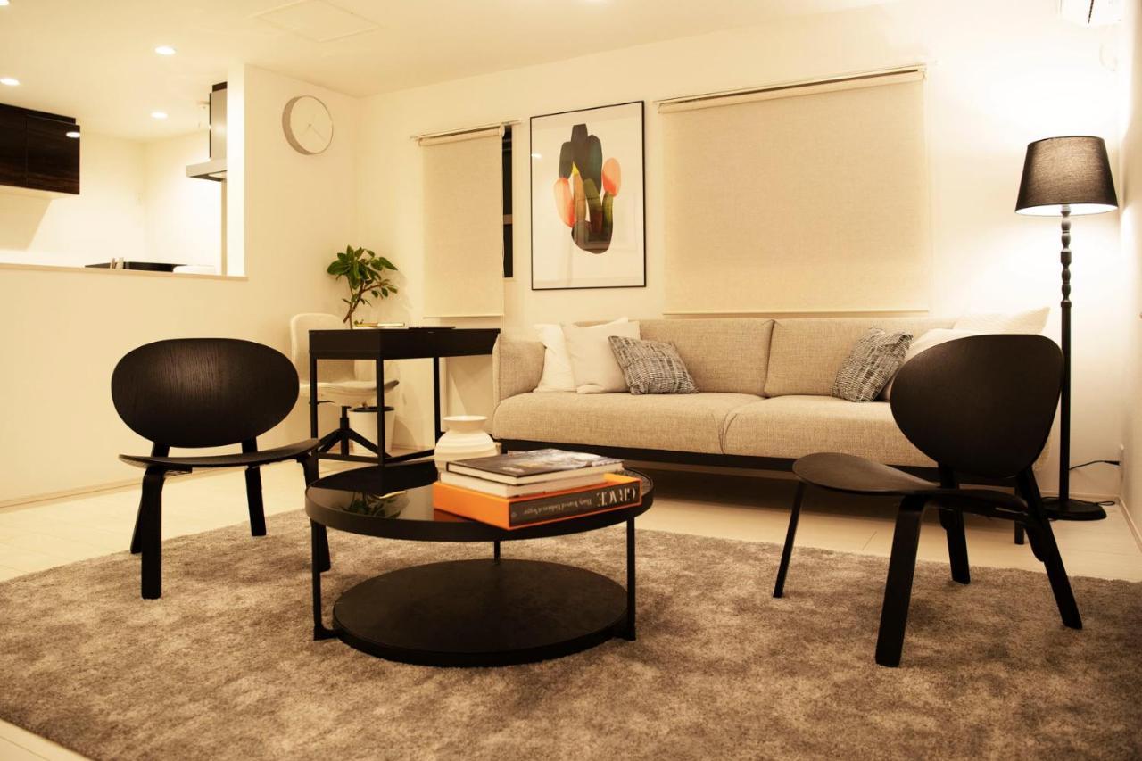 טוקיו 6 Mins To Walk Jr Okubo Station 1Stop To Shinjuku Brand New Silent Stylish 3Br Villa מראה חיצוני תמונה