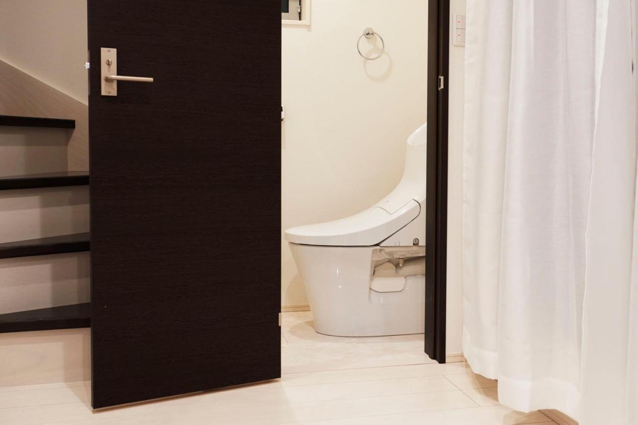 טוקיו 6 Mins To Walk Jr Okubo Station 1Stop To Shinjuku Brand New Silent Stylish 3Br Villa מראה חיצוני תמונה