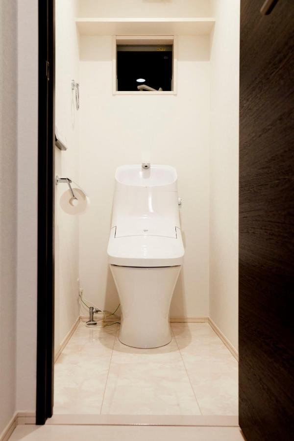 טוקיו 6 Mins To Walk Jr Okubo Station 1Stop To Shinjuku Brand New Silent Stylish 3Br Villa מראה חיצוני תמונה
